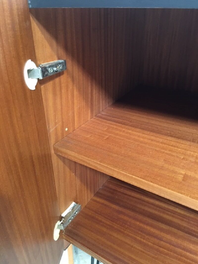 Scandinavian minimalist 4-door string 1960