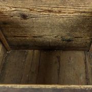 Small finely carved wooden chest, Renaissance style, 19th century, Tuscany
