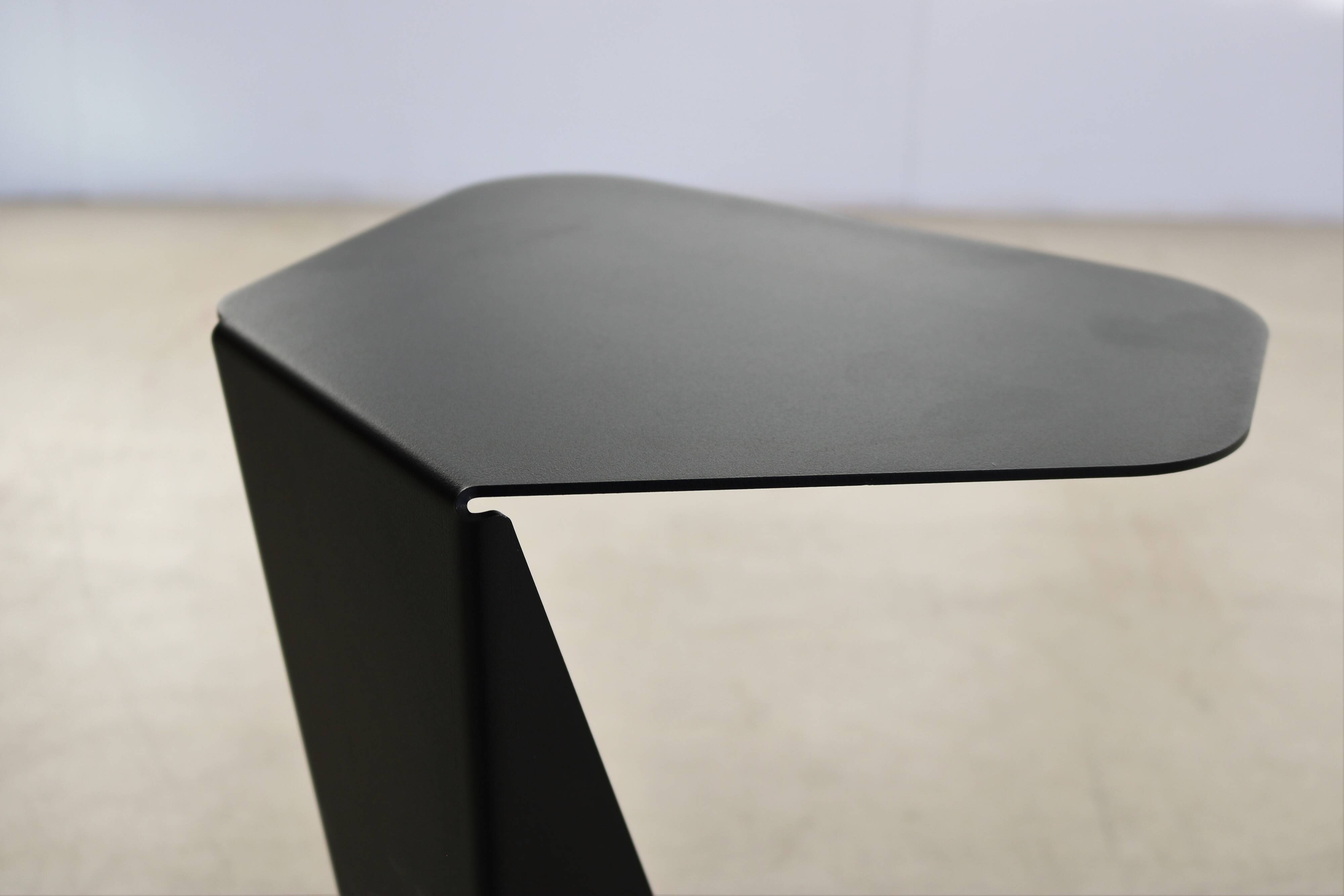 Gispen Today 972 RH side table