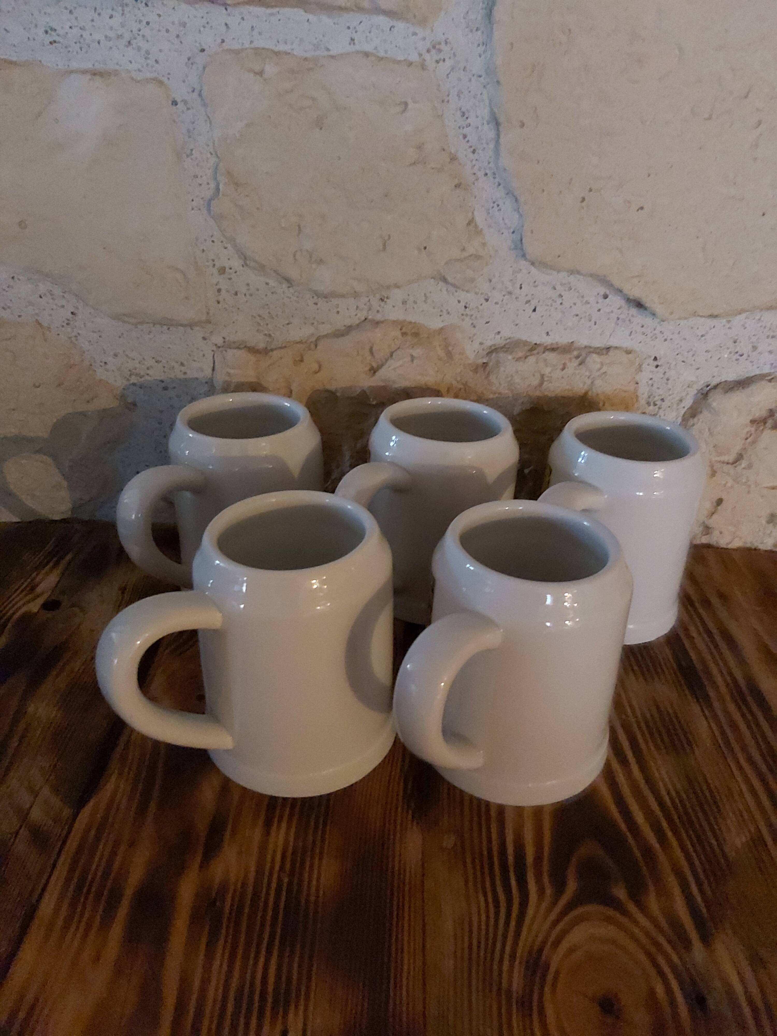 Beer mugs Porcelain by France Pillivuyt posters Toulouse Lautrec