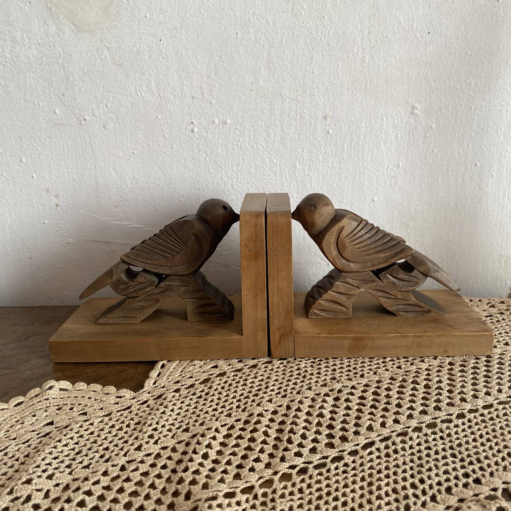 Pair of Art Deco wooden bookends carved with birds.