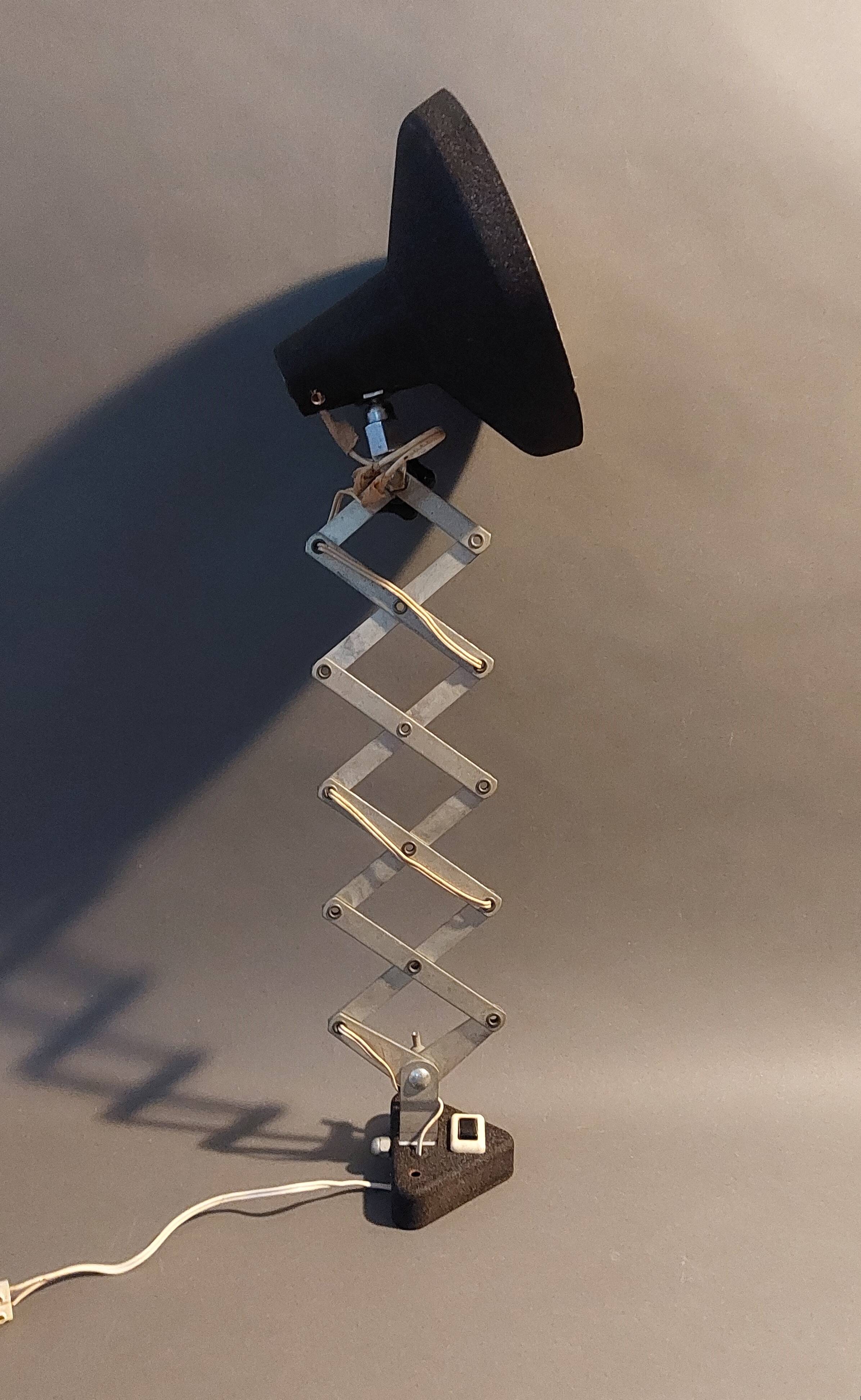 Vintage Aluminor accordion stem light 1960.