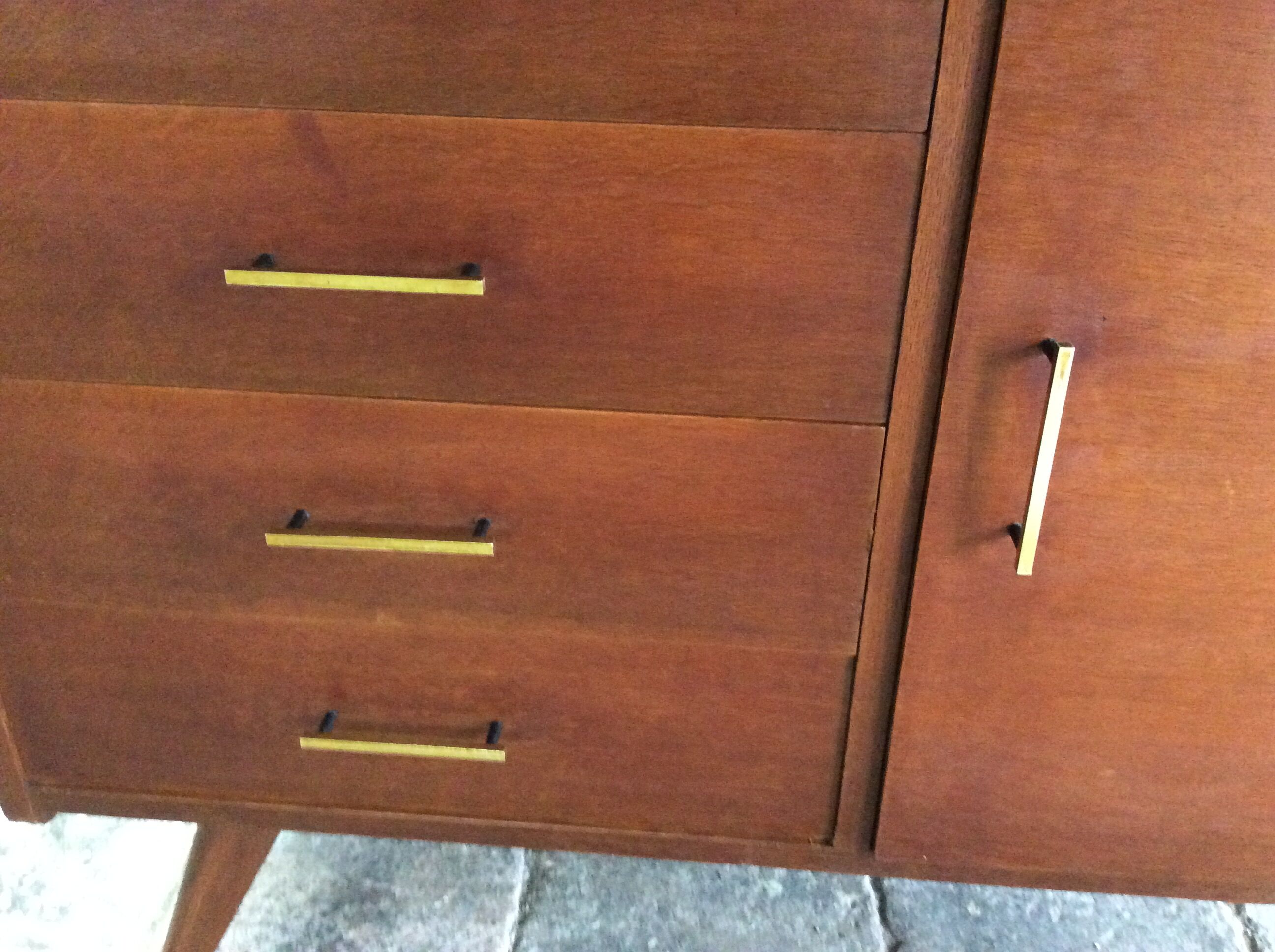 Commode vintage