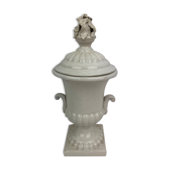 Medici vase covered in white porcelain, 20th cty