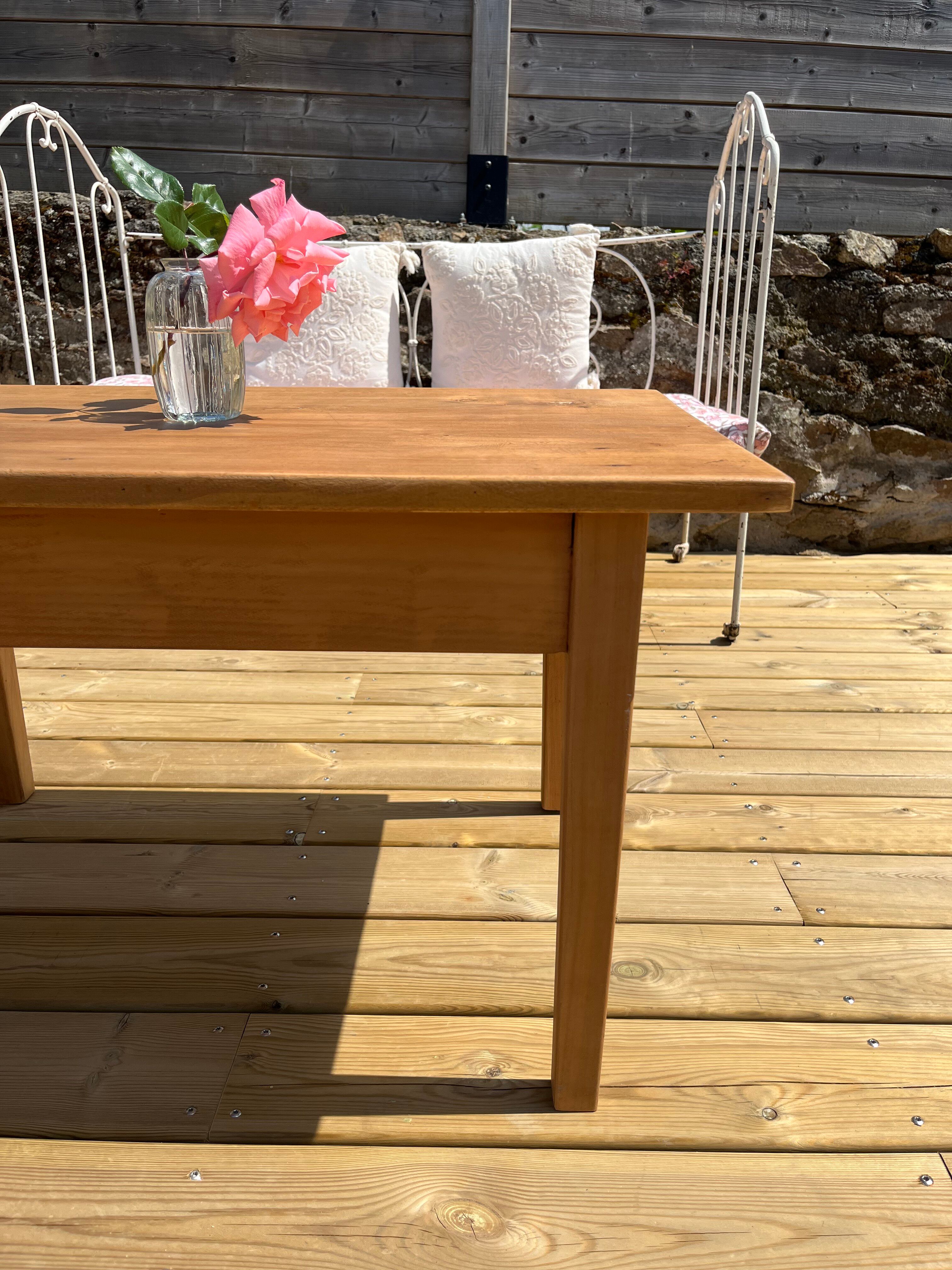 Table basse de ferme