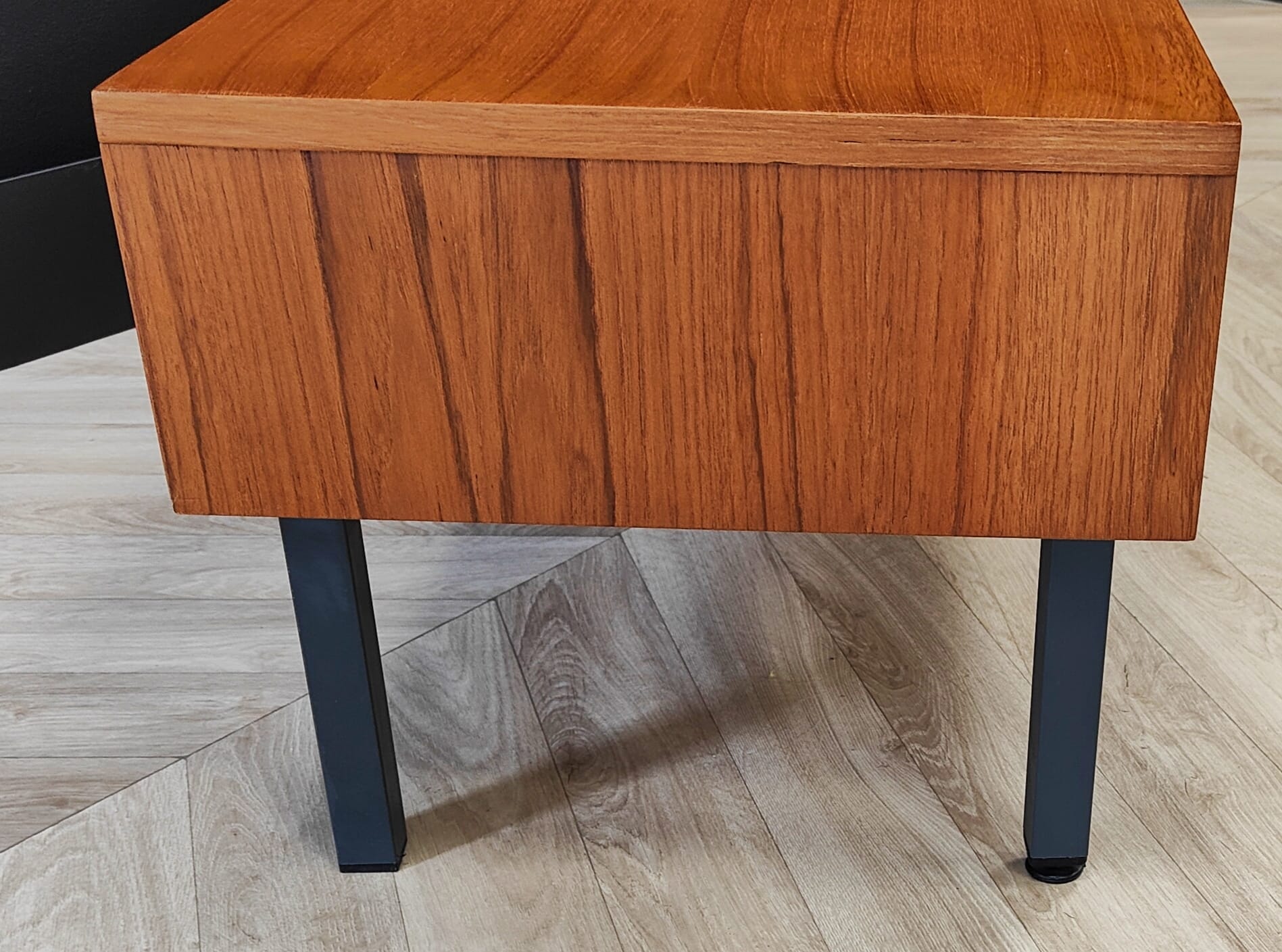 Mid Century Table | Vintage - coffee table, side table, TV cabinet