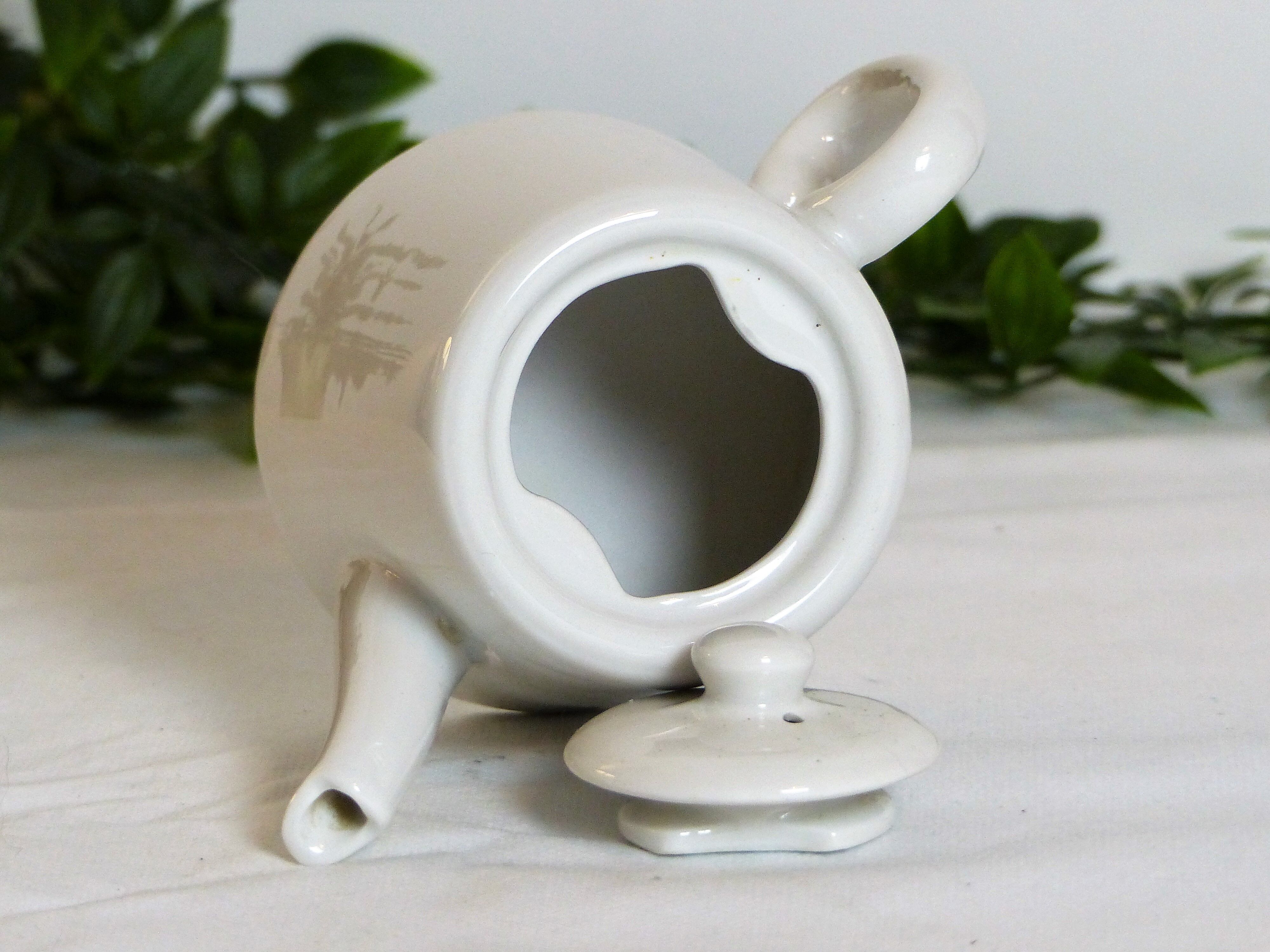 Individual teapot