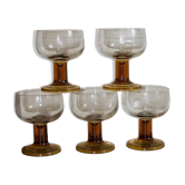 Verres vintage années 70 à pieds bloc ambré