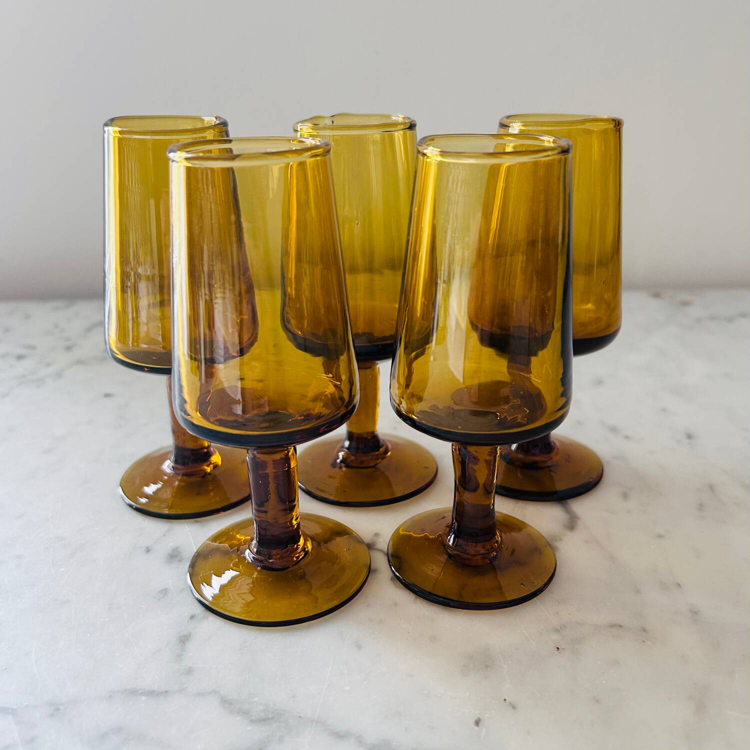 Set of 5 mouth-blown glasses