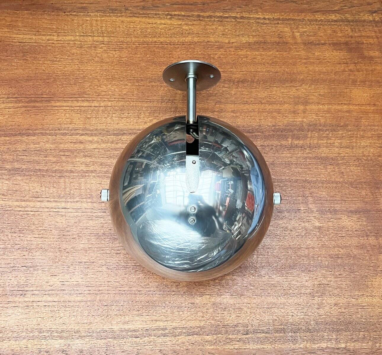 Wall lamp sphere model 48591 in mid-century Danish space style by Louis Poulsen, 1960s.