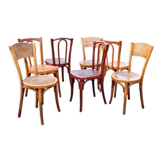 7 chaises bistrot début XXe en bois courbé