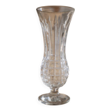 Petit vase en verre blanc ciselé « Émilie »