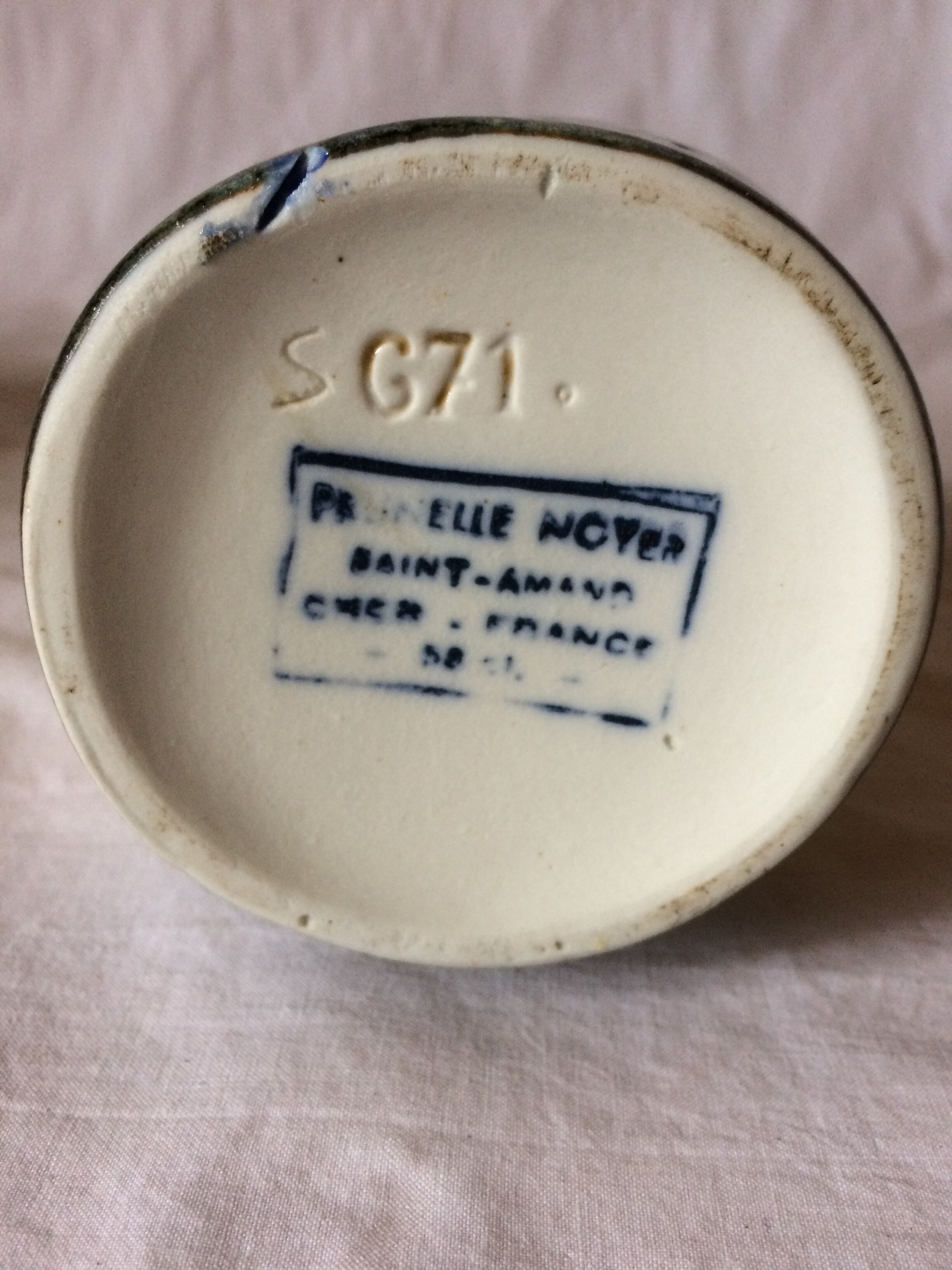 old denBAC coloured varnished sandstone liquor bottle