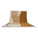 Handmade pure wool rug, size 150 x 250 cm.