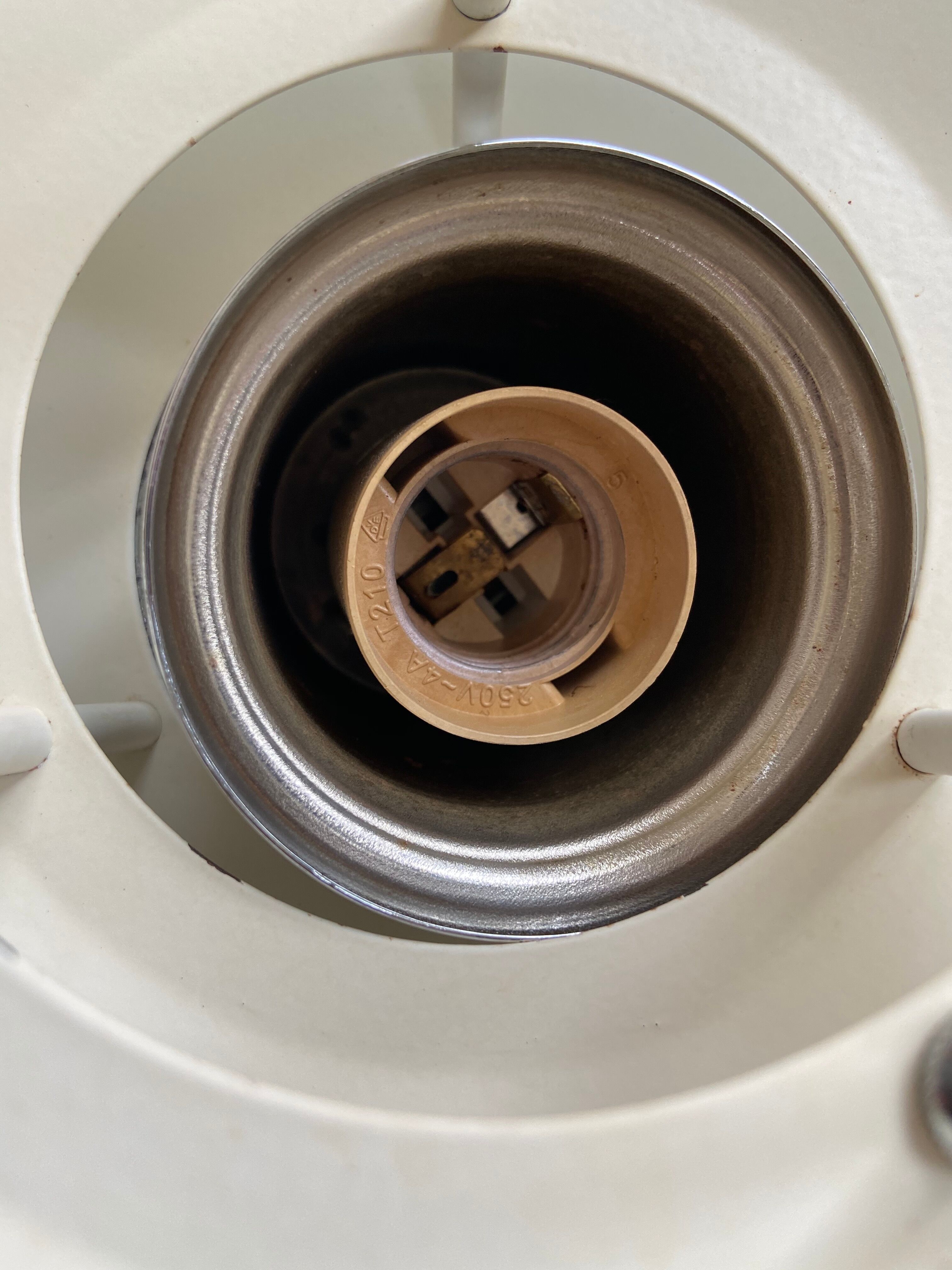 White metal suspension