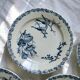Assiettes plates oiseaux du XIXe siècle terre de fer signées Onnaing
