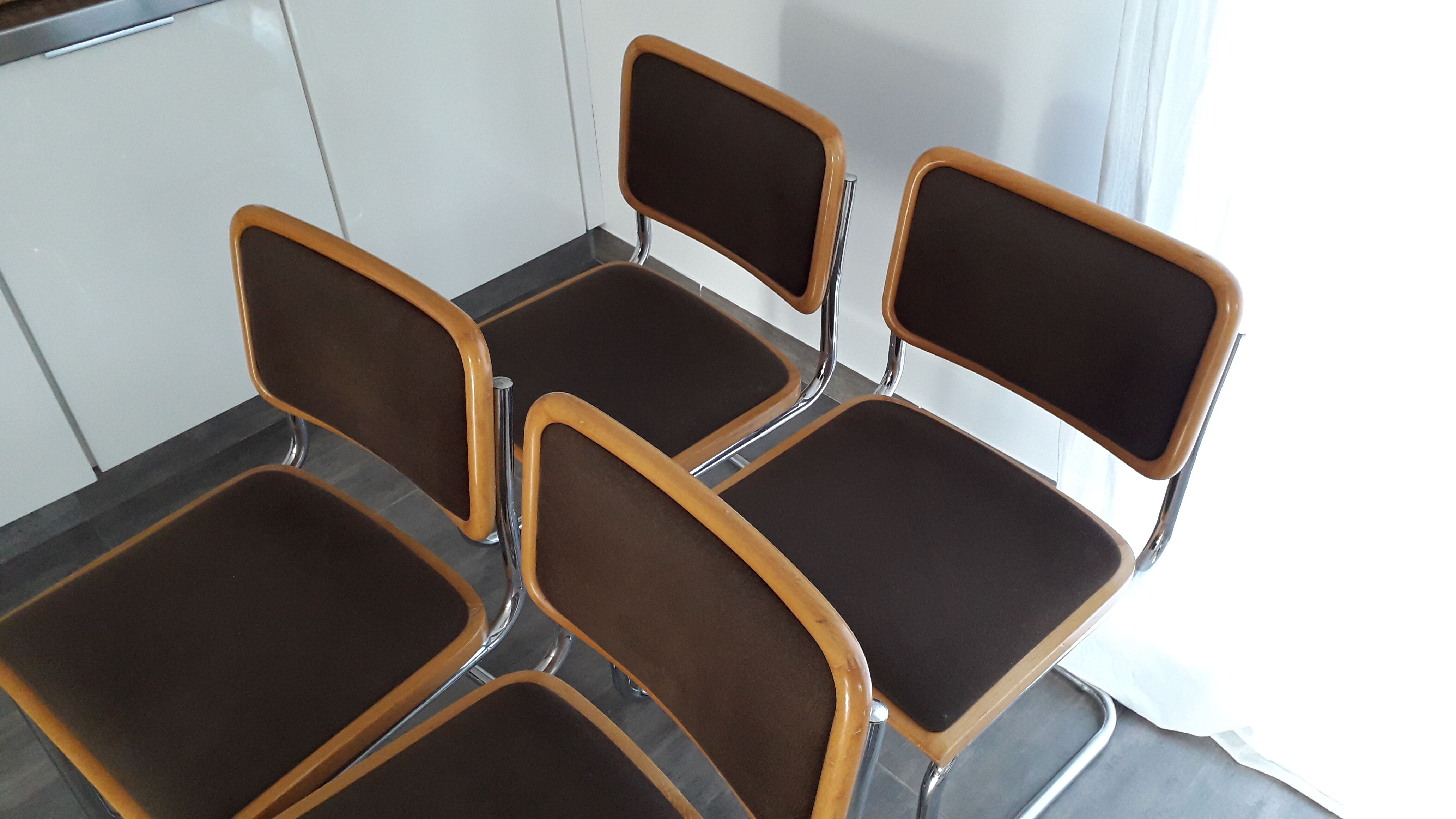 Lot 4 cesca chairs by Marcel Breuer