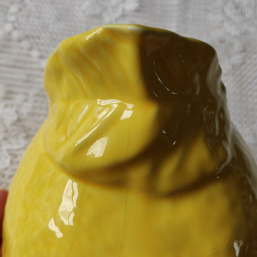 Pichet faïence citron