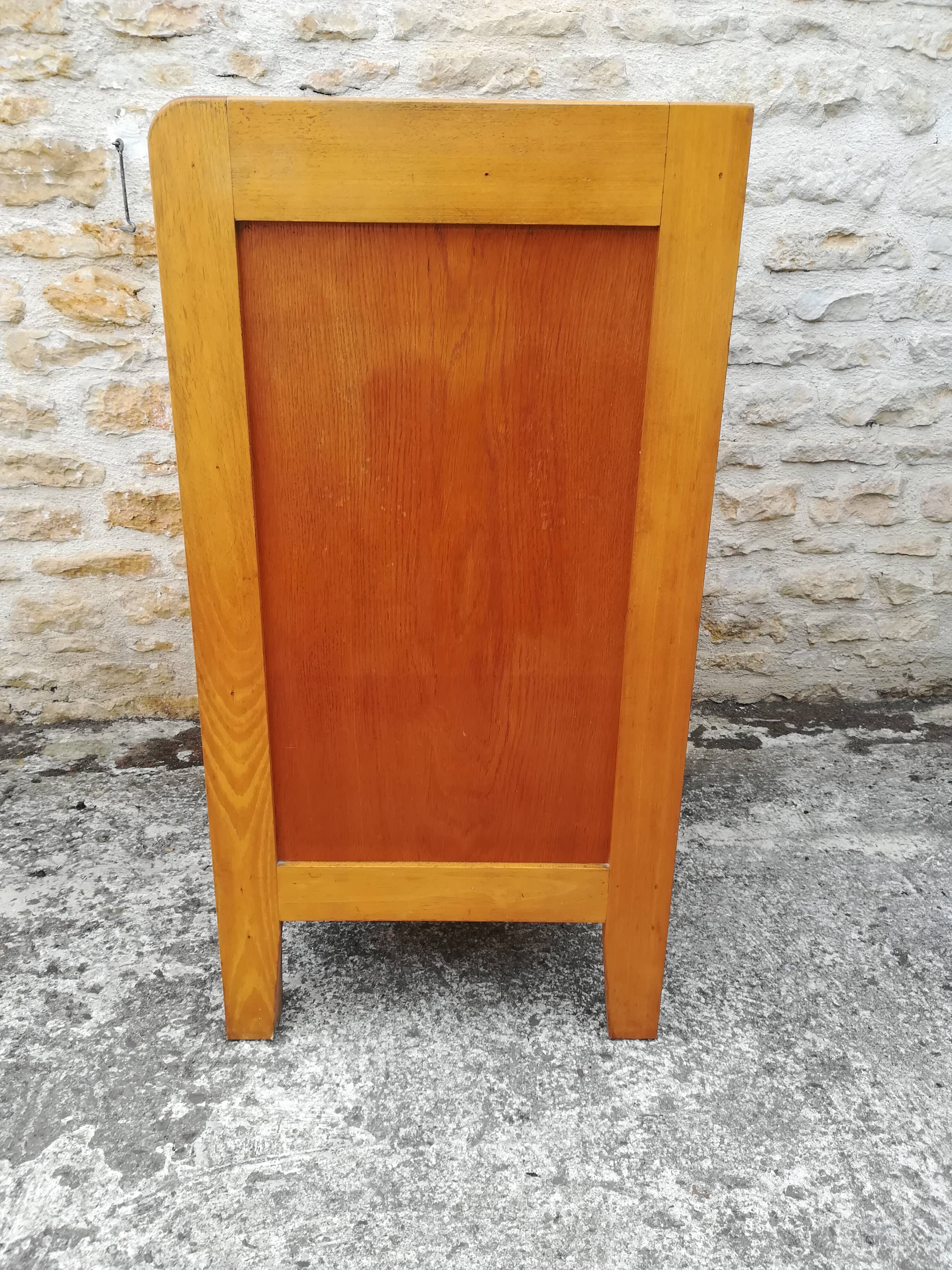 Chest of drawers from the 50s