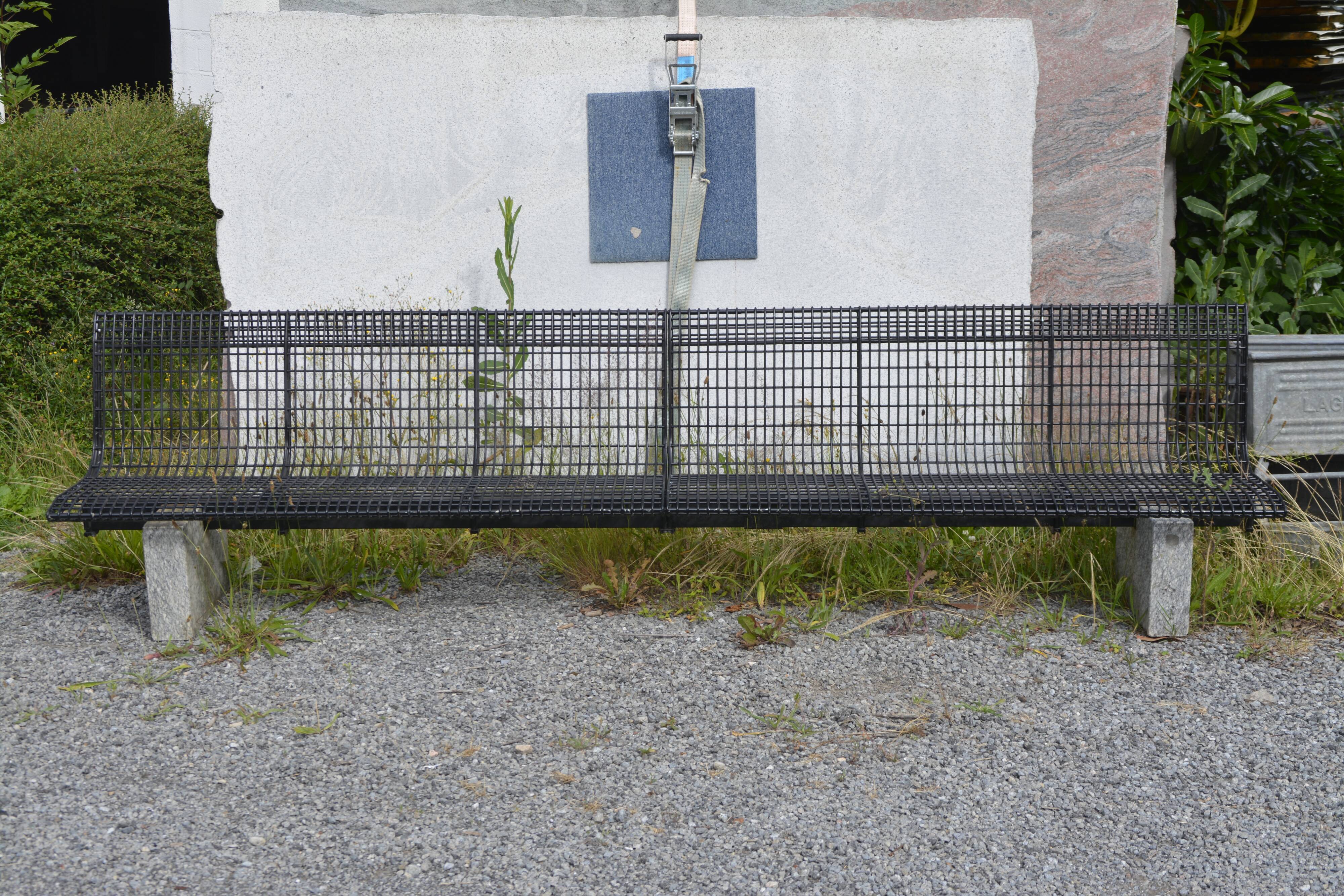 Osvaldo Borsani Bench, Tecno