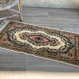 Beige mechanical carpet 80s