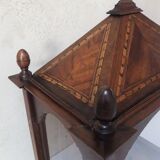 Showcase XIX ° walnut and marquetry