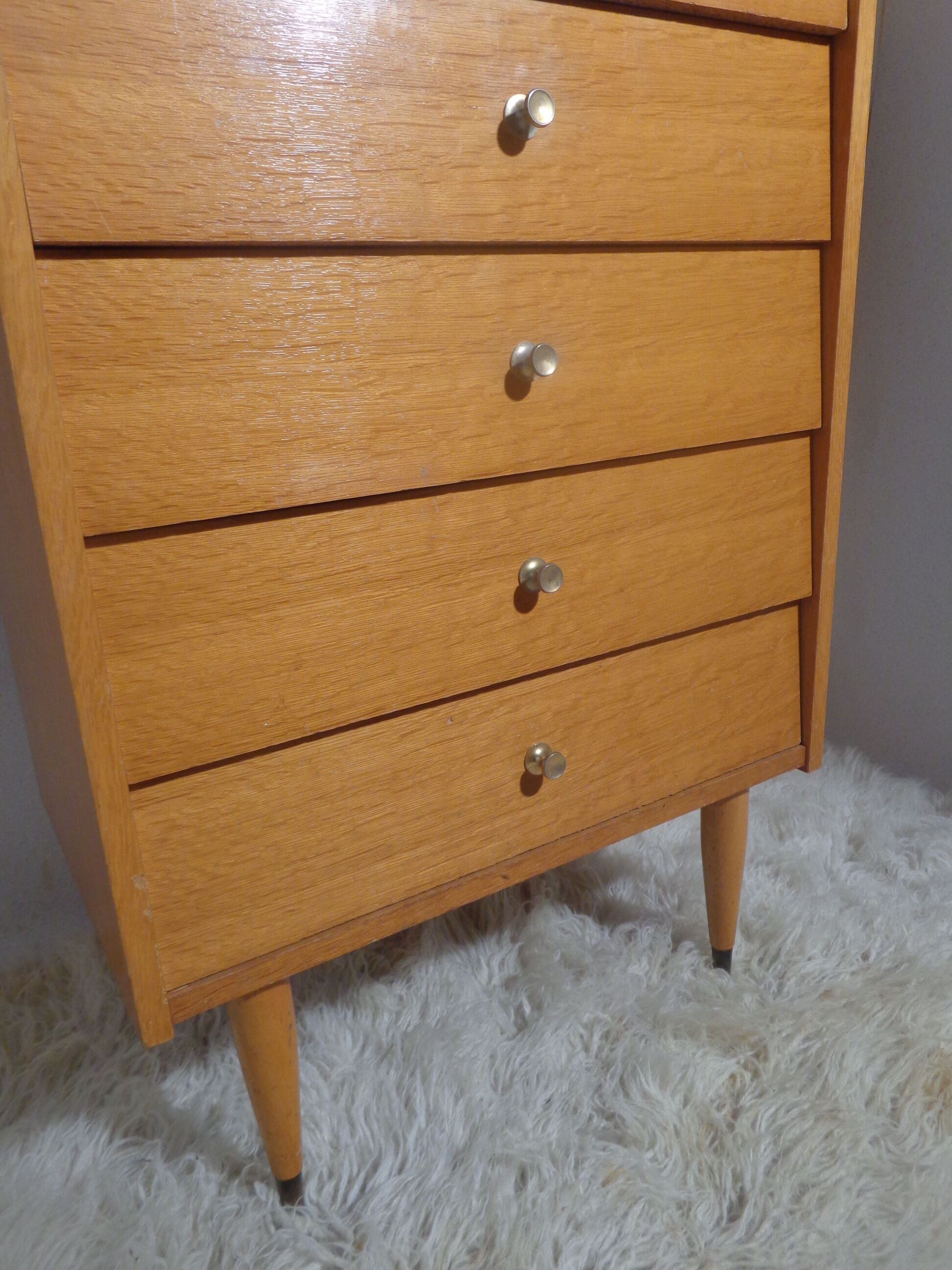 Vintage 60s chest of drawers