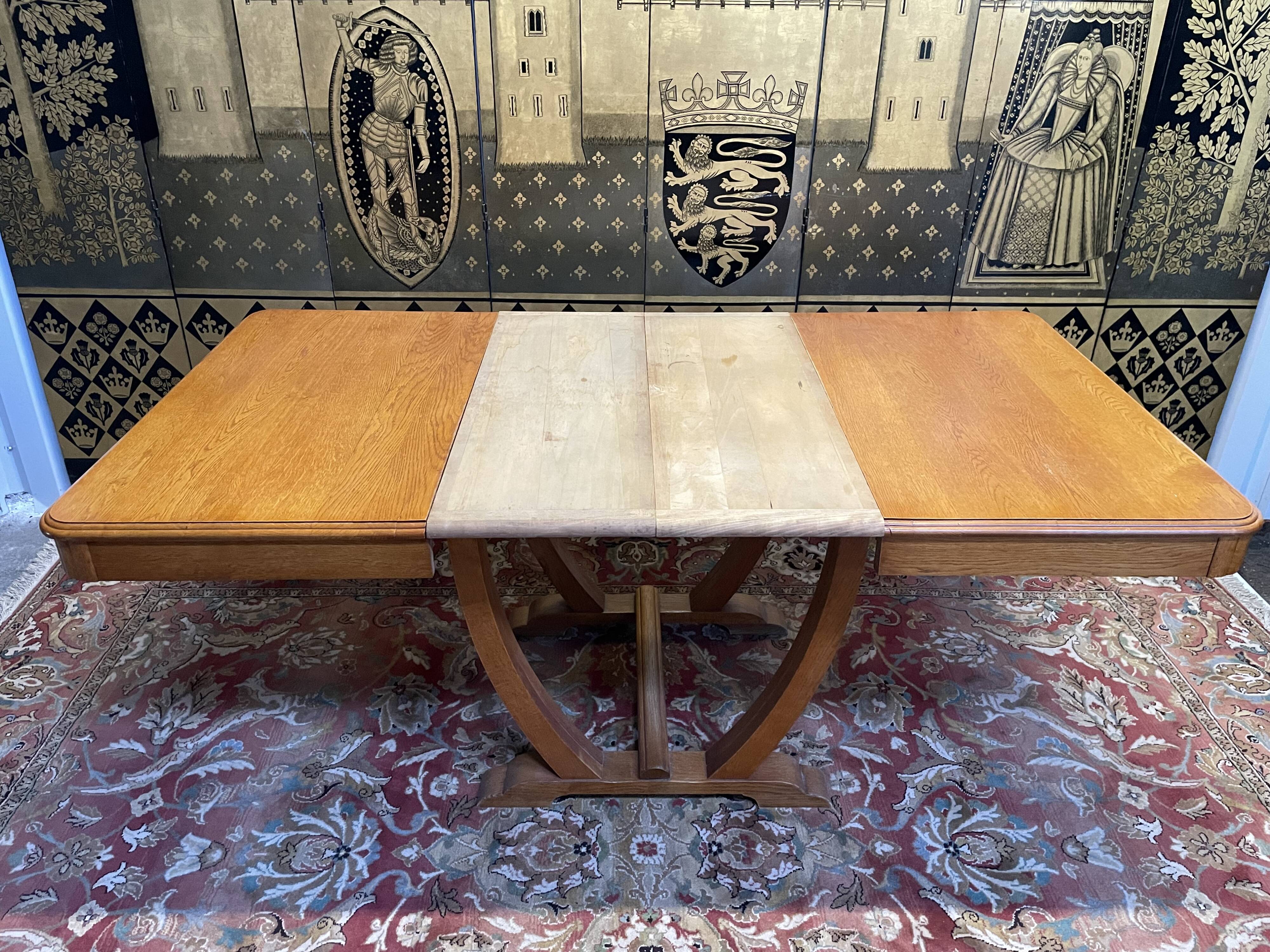 Art Deco period dining room table + 2 extensions