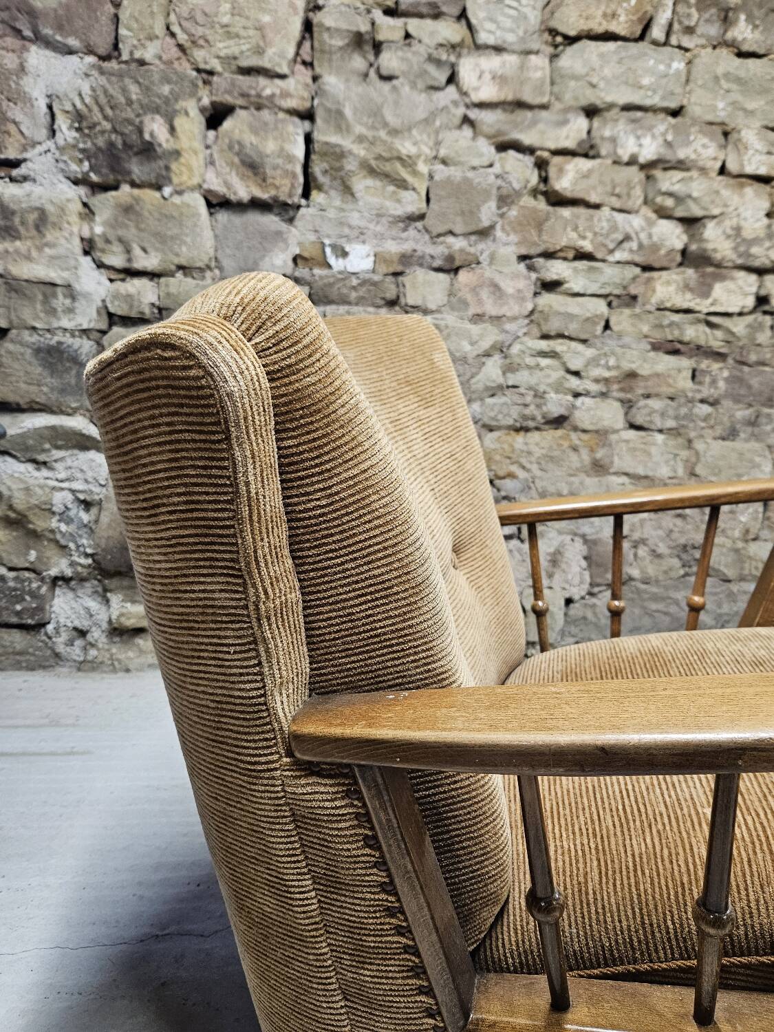 Paire de fauteuils brutalistes, années 1950