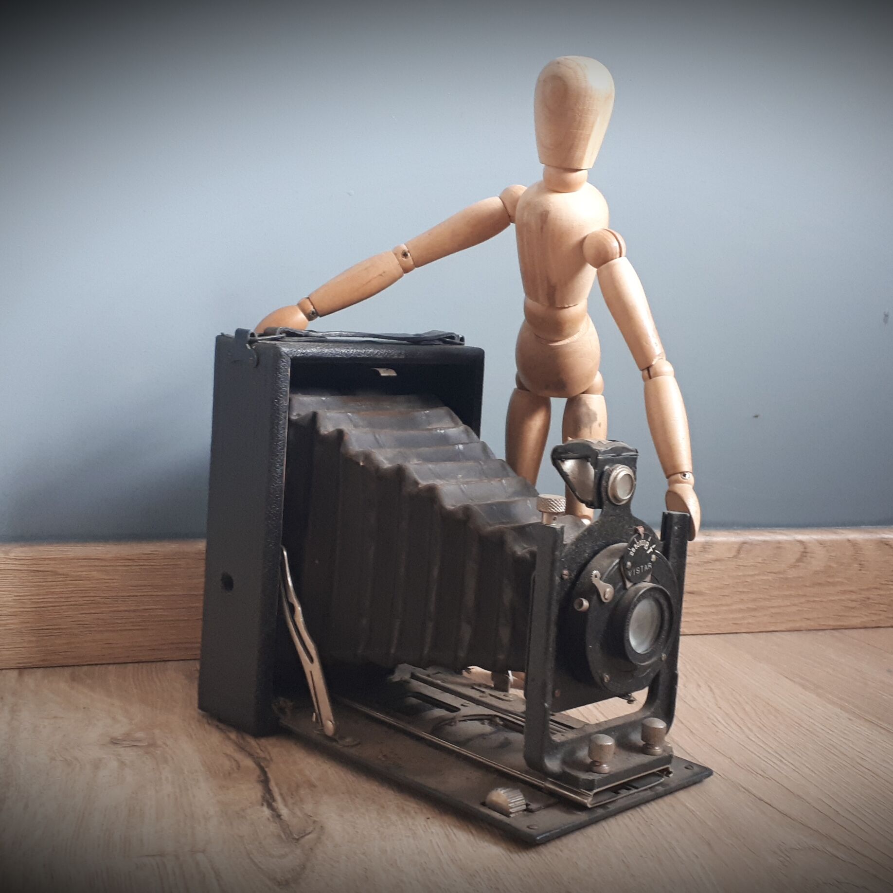 VISTAR bellows camera