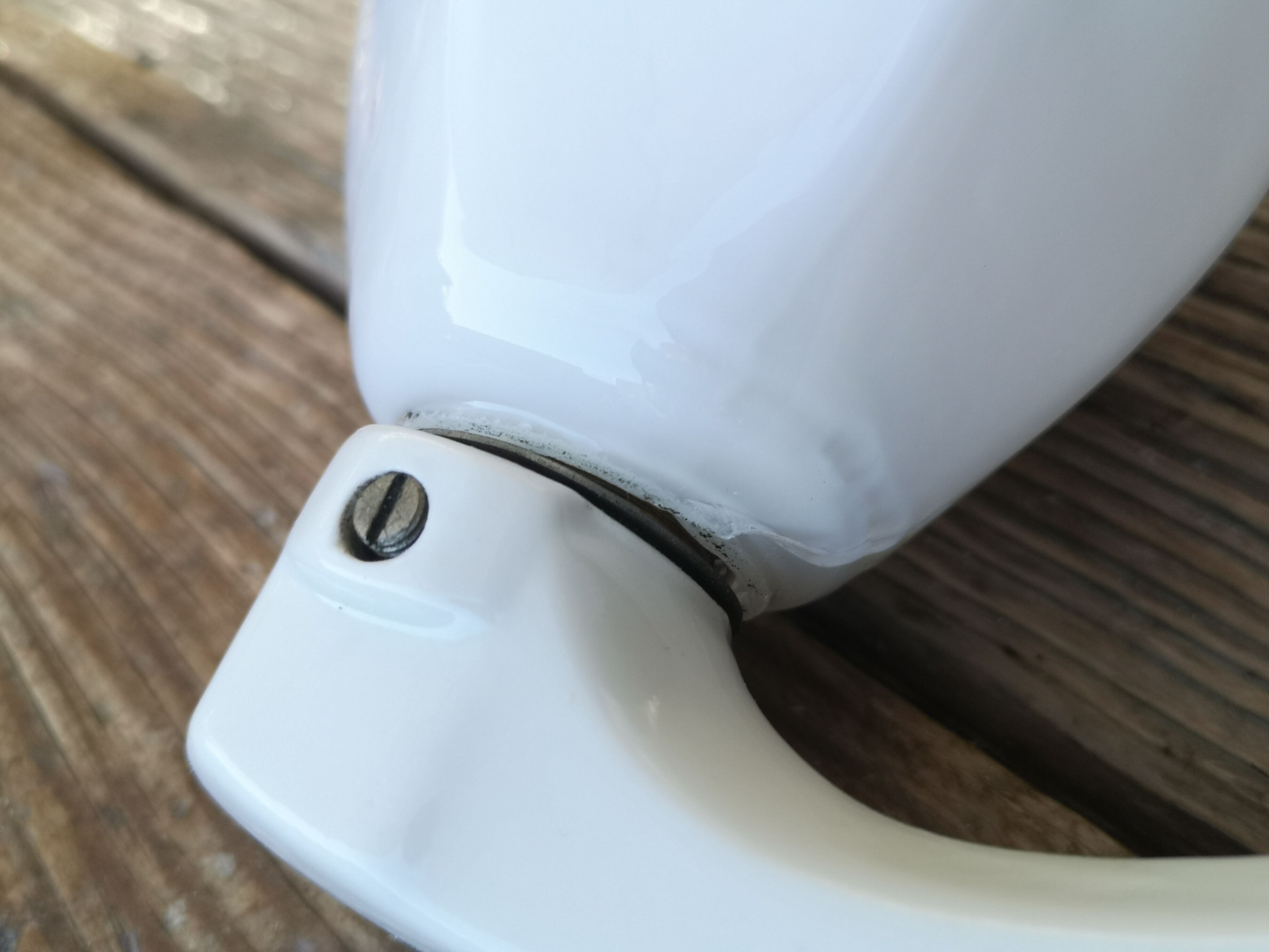 Art deco applied in porcelain limoges and opaline