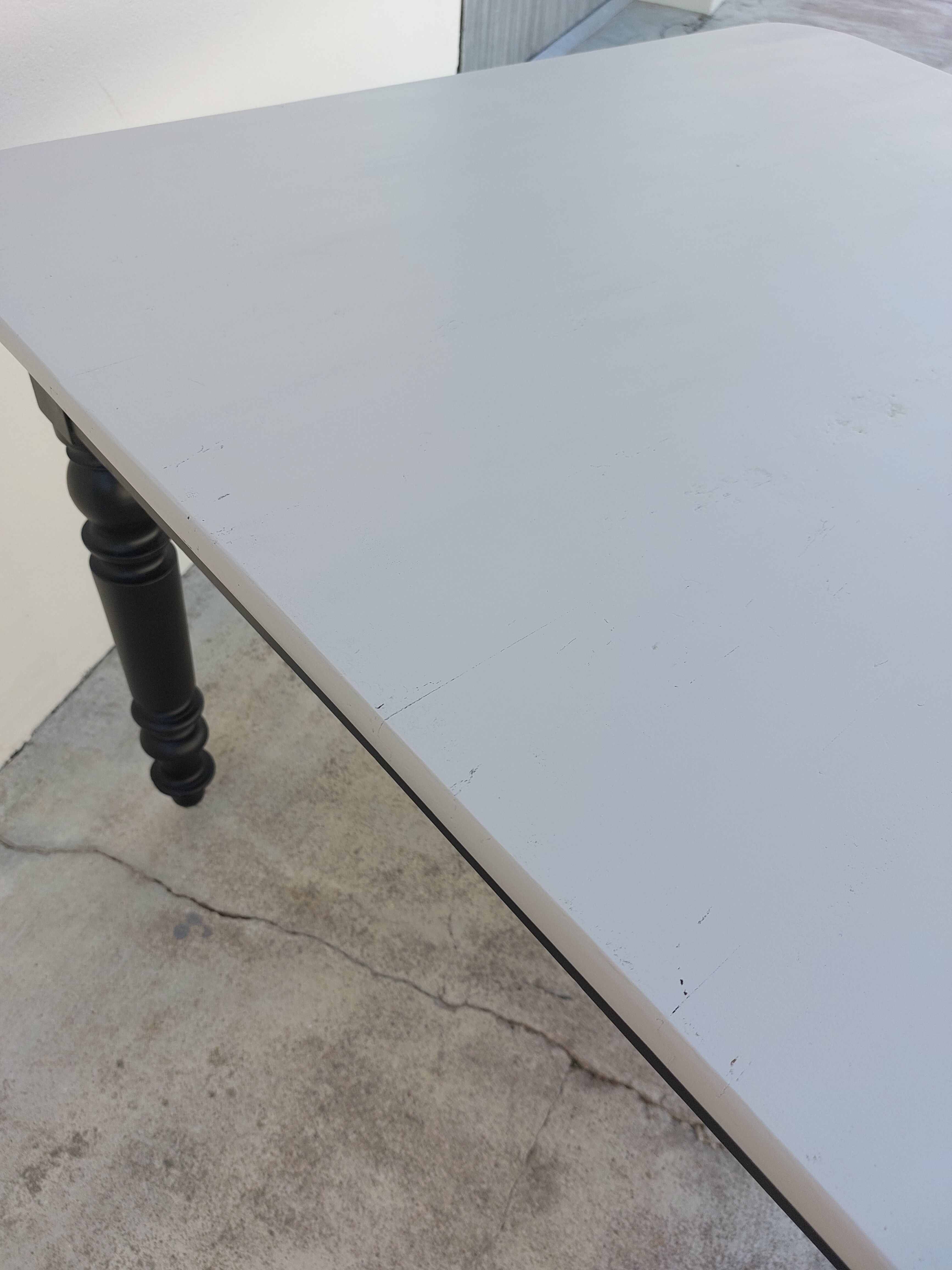 Old farmhouse table 1900 patinated