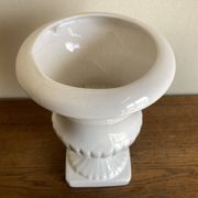 Antique XL neo-classical medicinal cache pot in white clay, 1950.