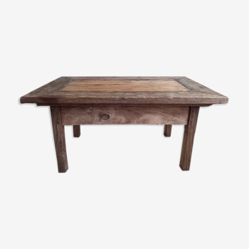 Oak coffee table