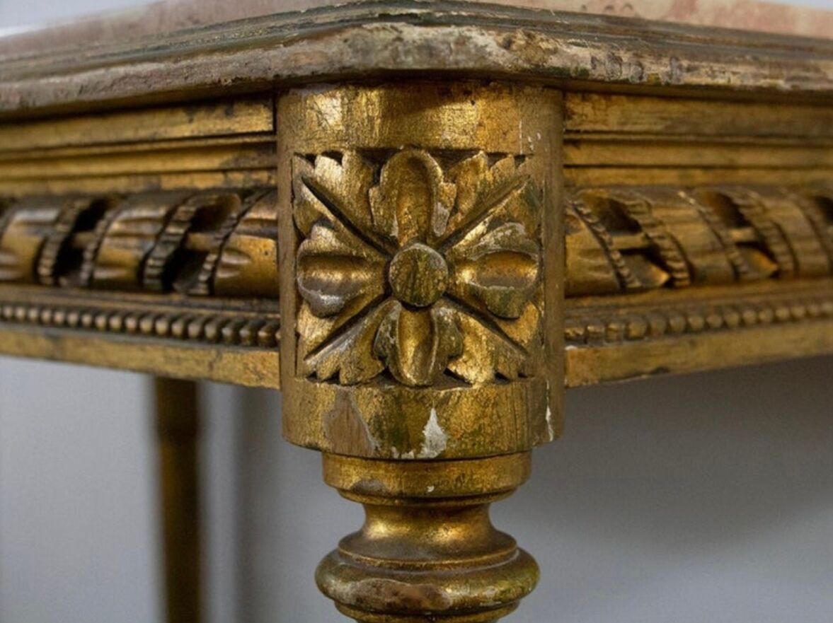 Table d'appoint, style louis xvi, bois doré, xixème siècle