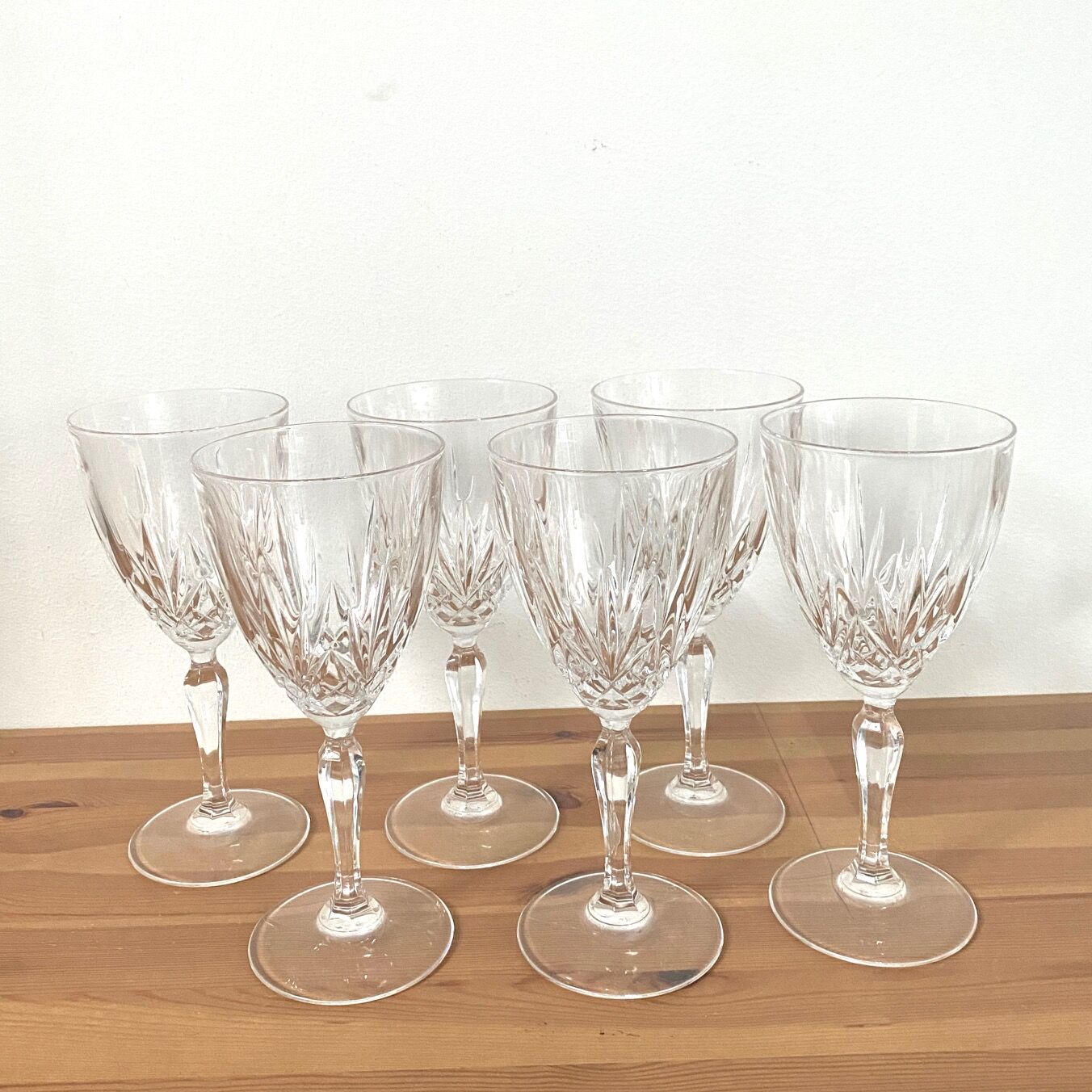 Service of 6 crystal glasses
