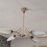 Lustre en laiton vintage de la maison Lunel 1950