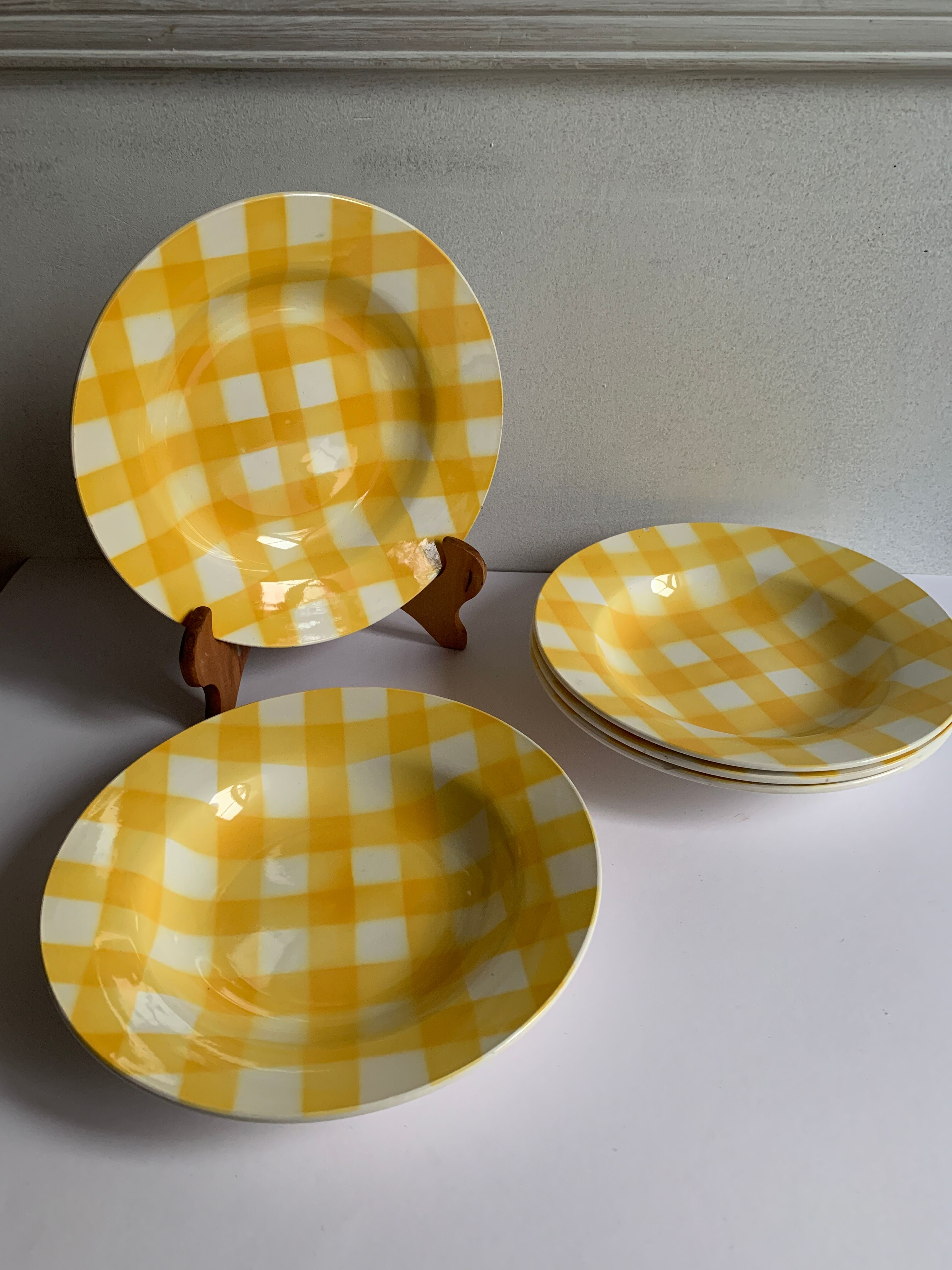 5 Digoin Sarreguemines plates