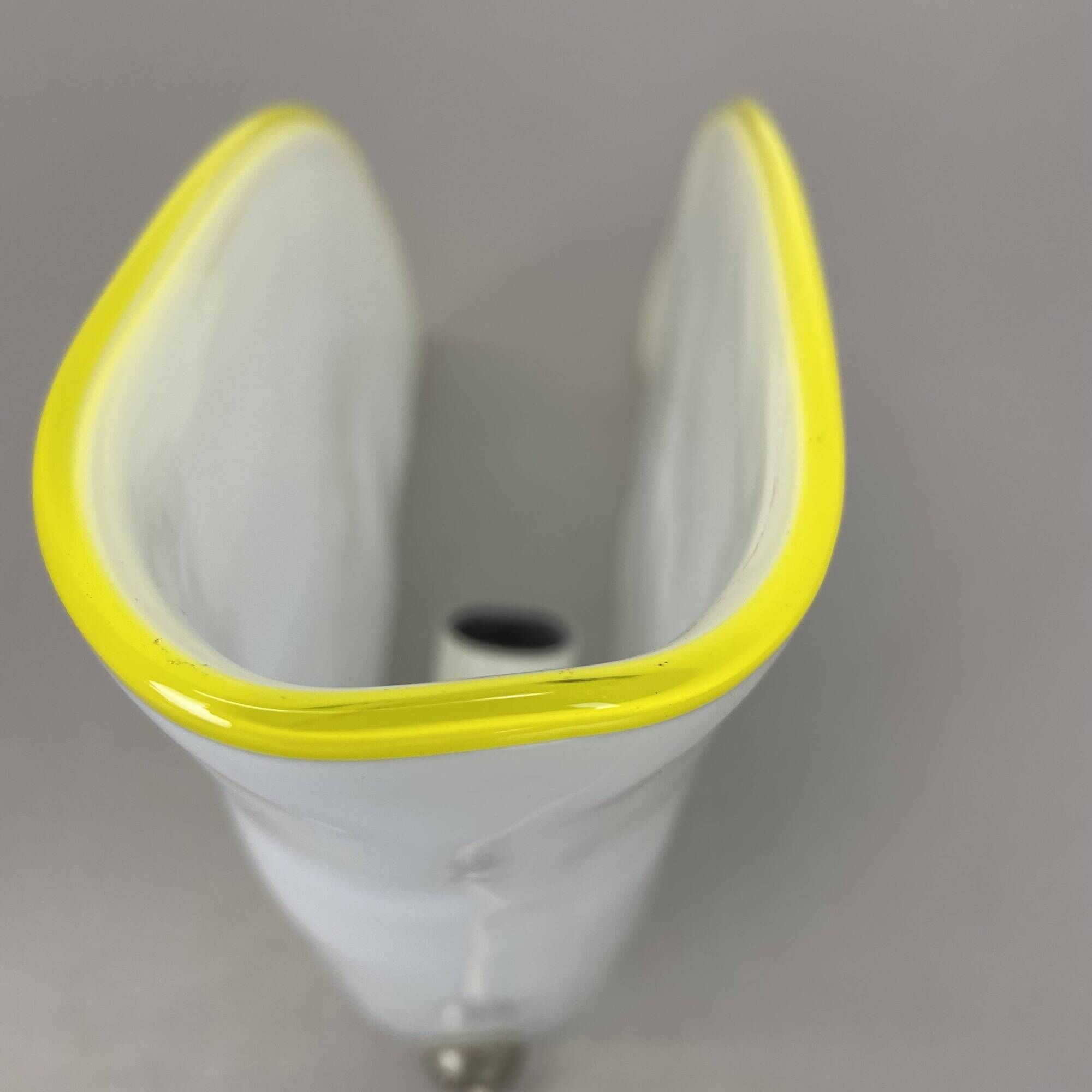 Minimalist White and Yellow Murano Glass Table Lamp by De Majo, Italy 1970s