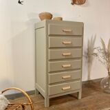 Ragpicker dresser