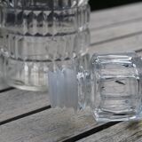 Glass decanter
