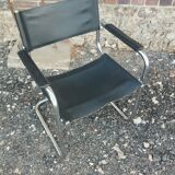 Beautiful pair of vintage chairs in the Marcel Breuer style.