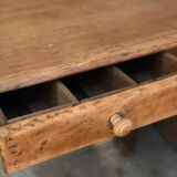 Ancienne table de cuisine en chêne
