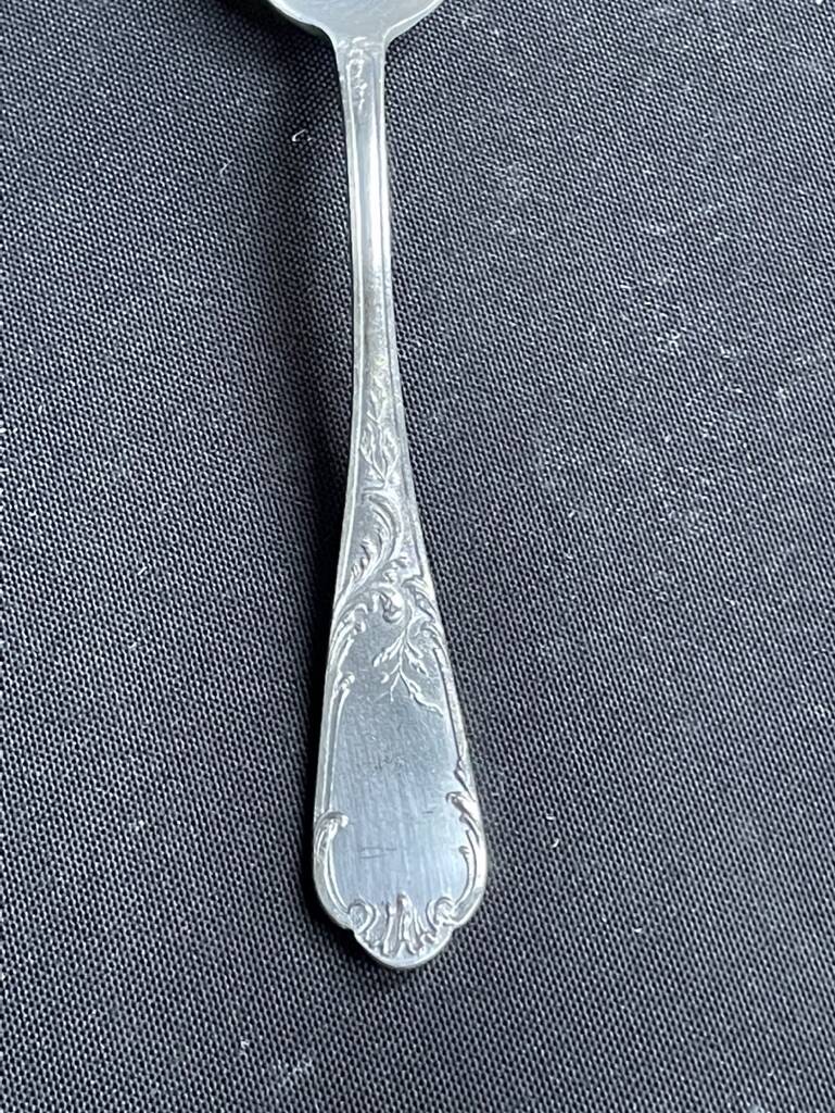 12 Small spoons – Silver plated