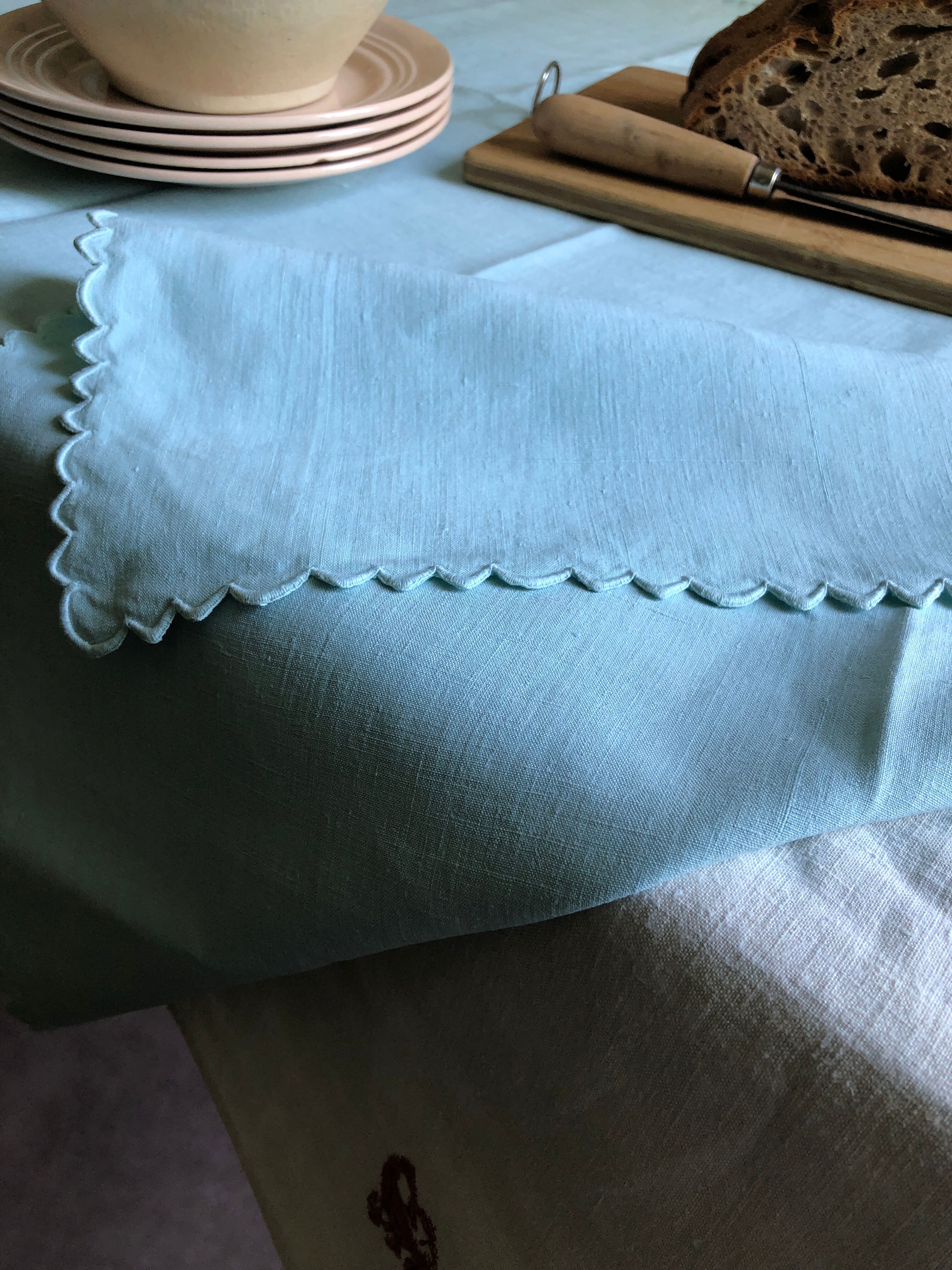 Tea cloth in pure linen aqua
