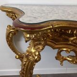 Gold console