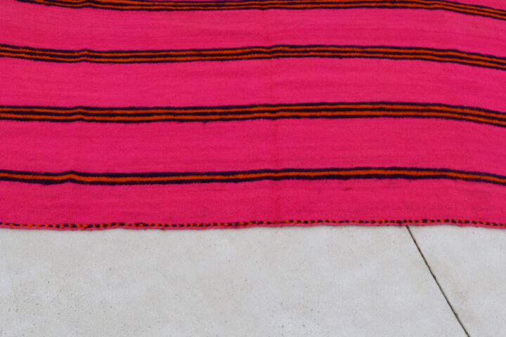 Shama shine, large pink breathable blanket rug 210 x 420 cm