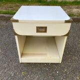 Table de chevet scandinave blanche style bateau en bois