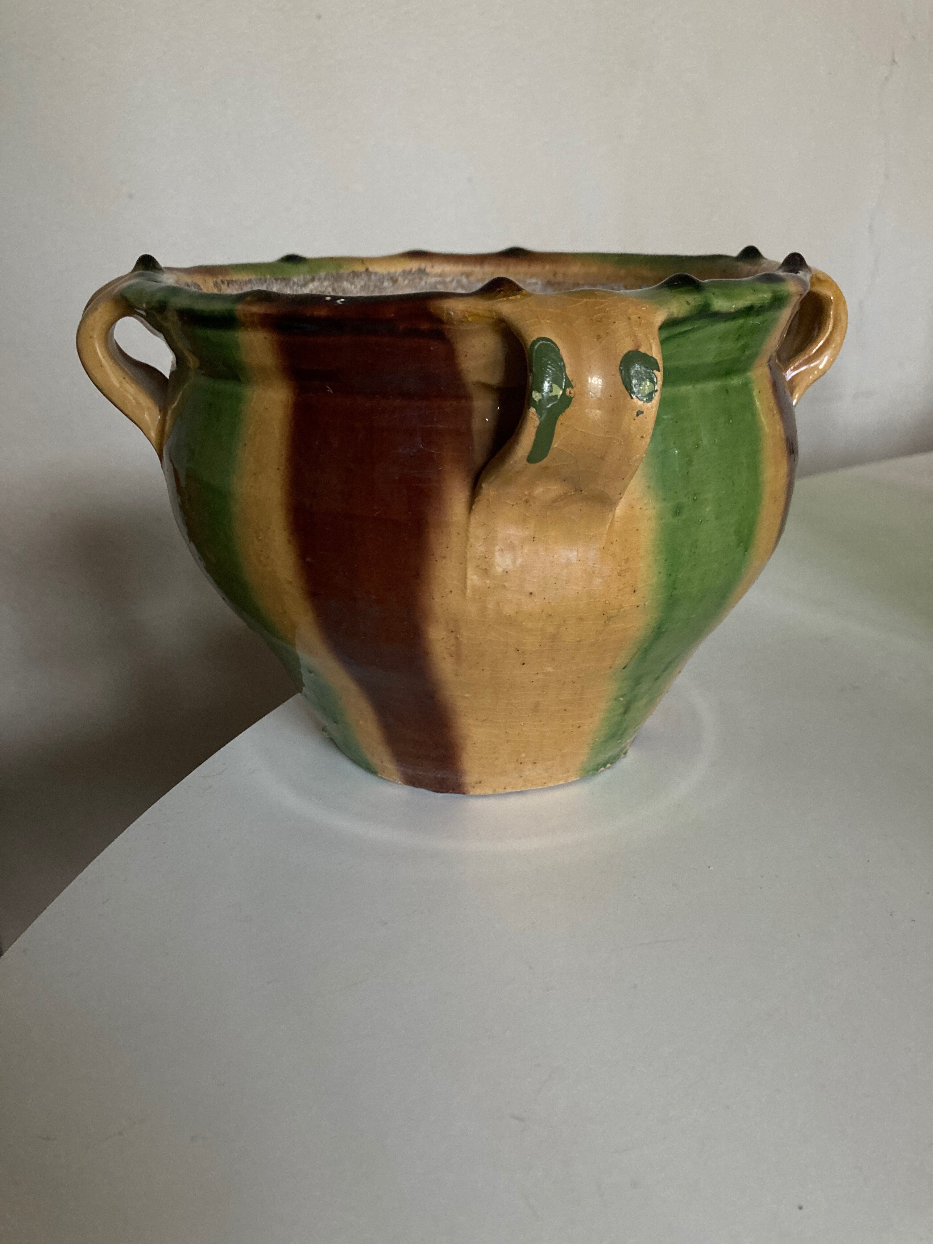 Planter cover in glazed clay South West