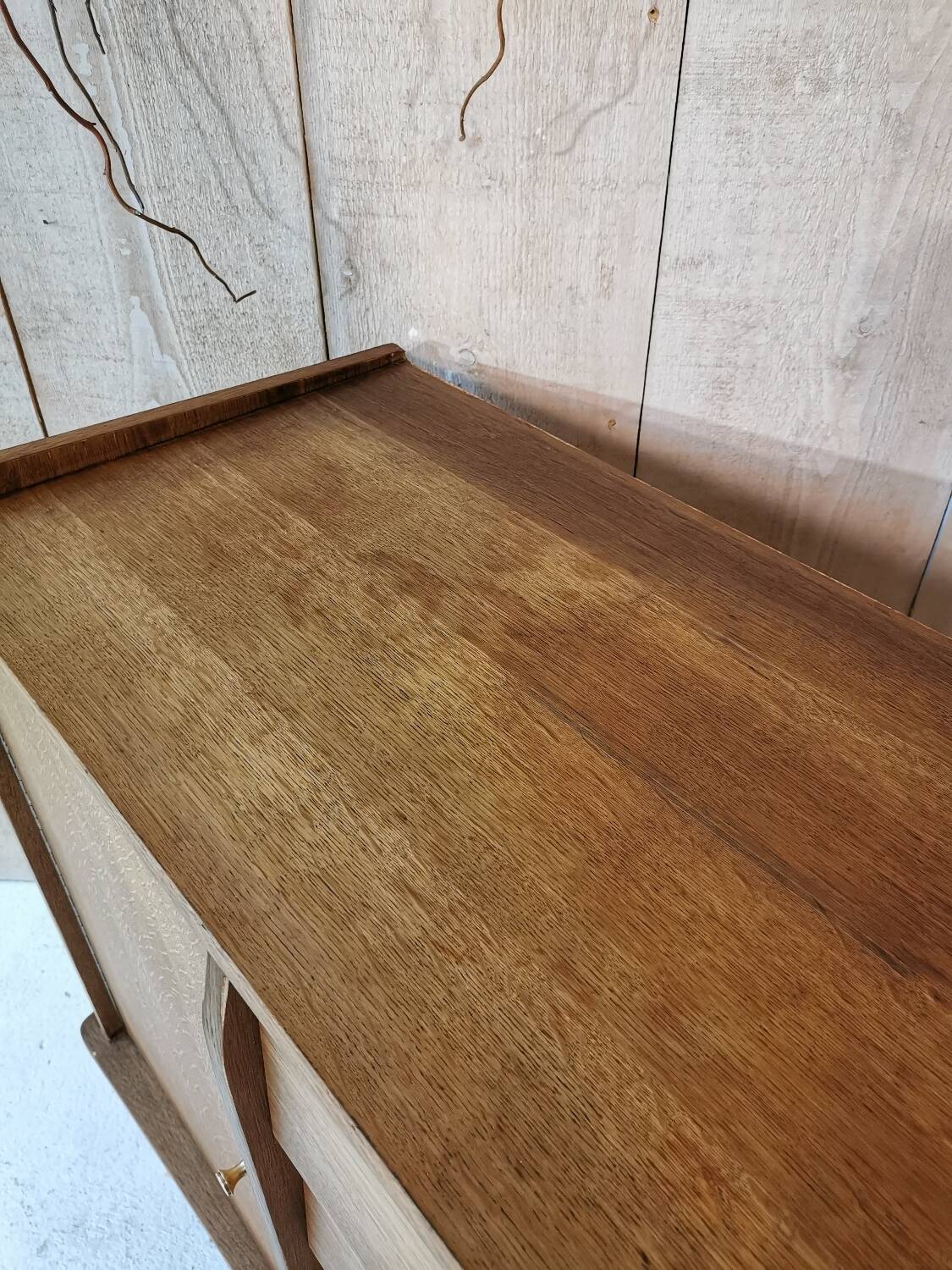 Chest of drawers with 1 door and 4 drawers